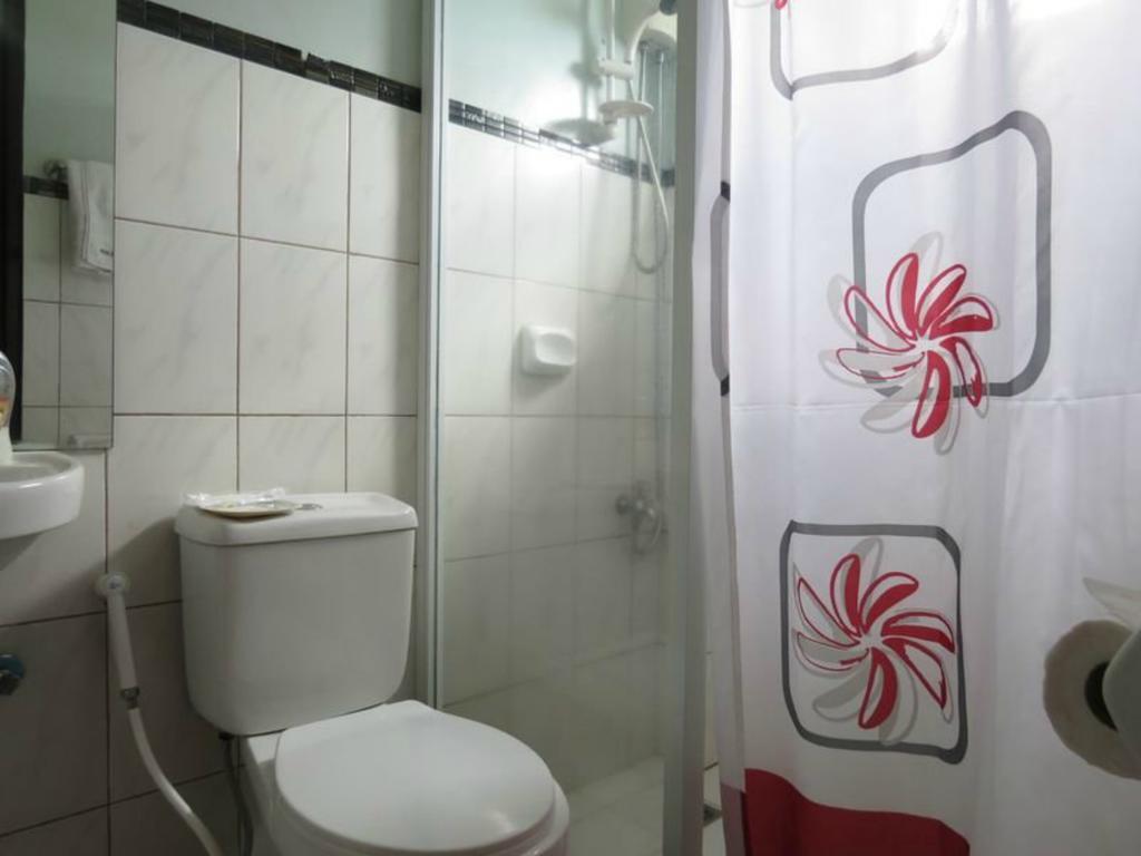 Hotel Cara Lipa City Eksteriør billede